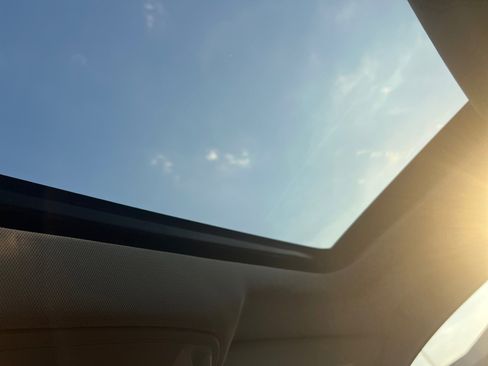 Used 2020 GMC Yukon Denali w/ Enhanced Security Package image 19