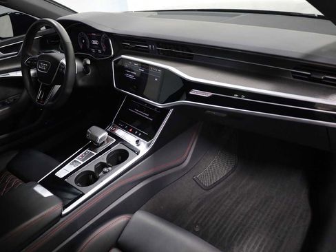 Used 2025 Audi S7 Prestige w/ Prestige Package image 6