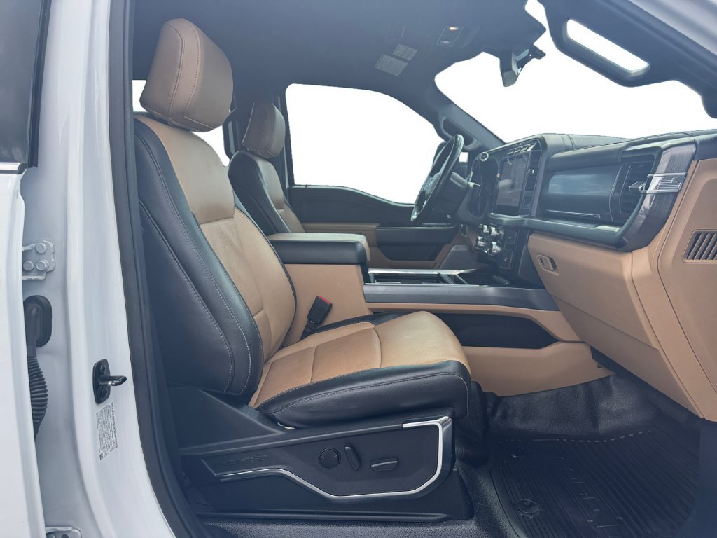 Used 2024 Ford F450 Lariat w/ Chrome Package AWD/4WD image 15