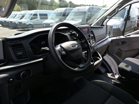 Used 2025 Ford Transit 250 Low Roof w/ Exterior Upgrade Package image 6