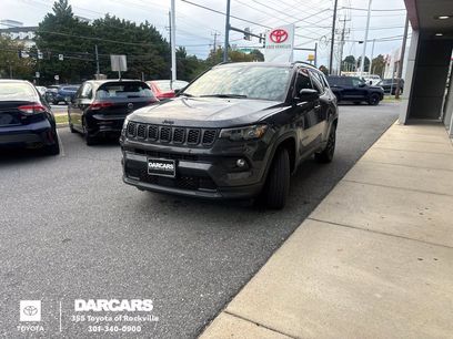 Used 2024 Jeep Compass Latitude w/ Sun and Sound Group