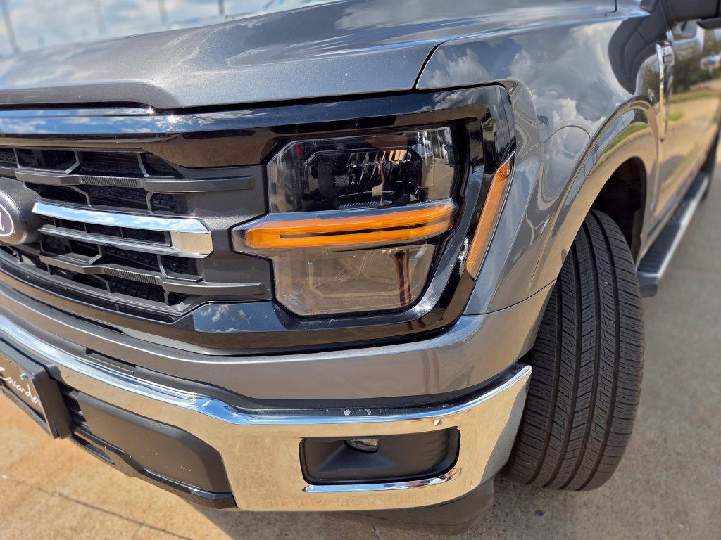 Used 2025 Ford F150 XLT w/ Equipment Group 301A Standard RWD image 28