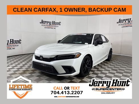 Used 2024 Honda Civic Sport image 1
