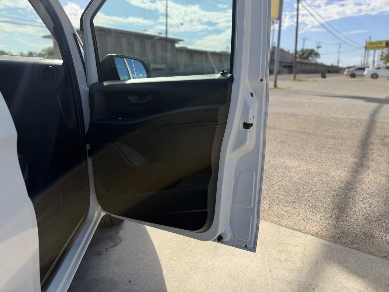 Used 2018 Mercedes-Benz Metris image 22