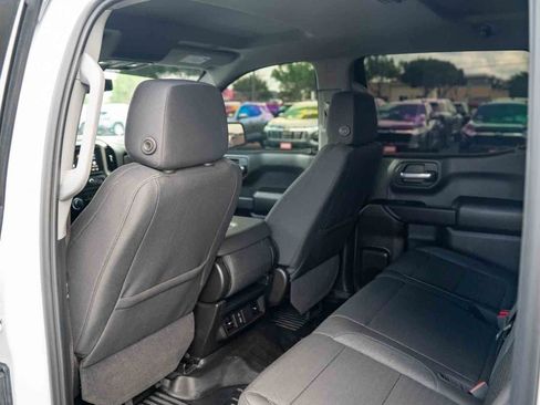 Used 2021 GMC Sierra 1500 AT4 w/ AT4 Value Package AWD/4WD image 23
