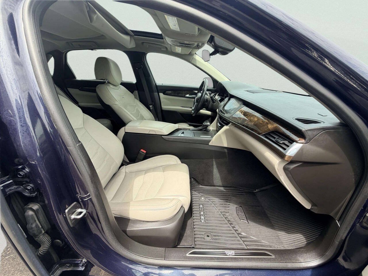 Used 2018 Cadillac CT6 Luxury AWD/4WD image 33