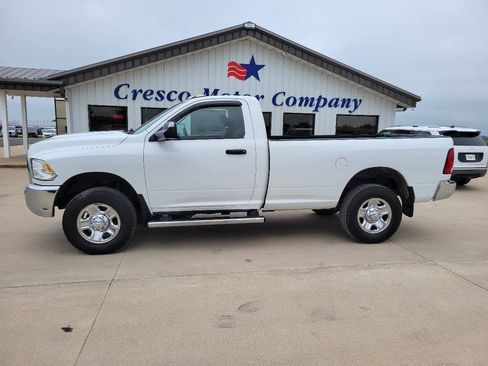 Used 2017 RAM 3500 Tradesman w/ Chrome Appearance Group AWD/4WD image 2