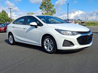 Used 2019 Chevrolet Cruze LS w/ LS Convenience Package