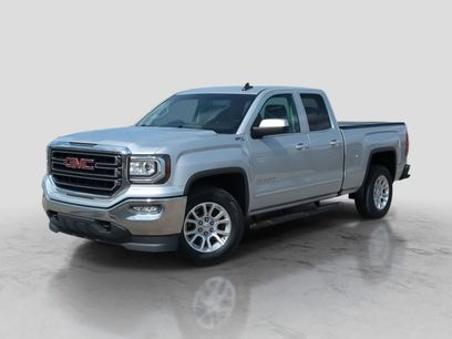 Used 2017 GMC Sierra 1500 SLE w/ SLE Value Package