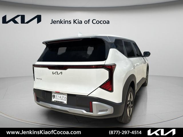 Certified 2027 Kia Seltos LX FWD image 5