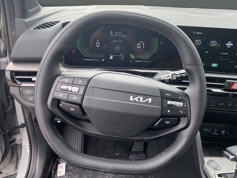 New 2026 Kia Sportage X-Line w/ X-Line Premium Package image 19