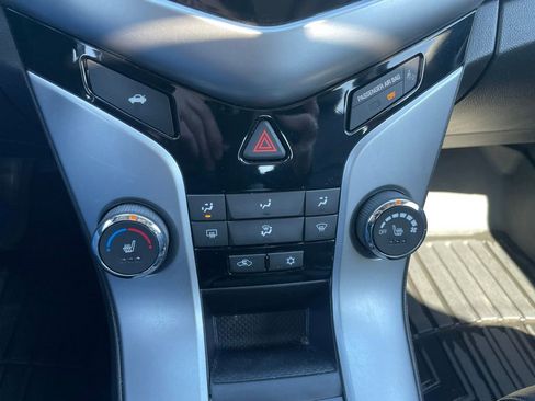 Used 2015 Chevrolet Cruze LT w/ Sun, Sound and Sport Package FWD image 12