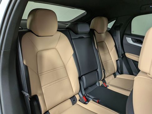 New 2026 Porsche Cayenne Coupe image 23