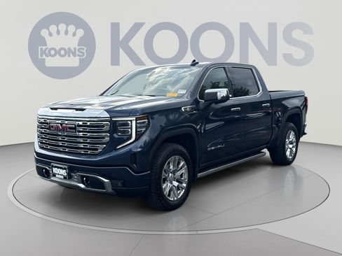 Used 2023 GMC Sierra 1500 Denali w/ Technology Package AWD/4WD image 5