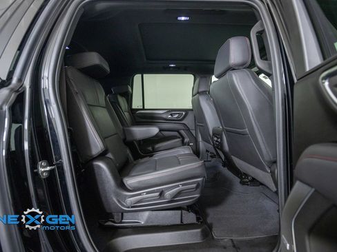 Used 2024 Chevrolet Suburban RST w/ Luxury Package AWD/4WD image 37