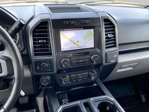 Used 2018 Ford F150 XLT w/ Equipment Group 302A Luxury AWD/4WD image 7