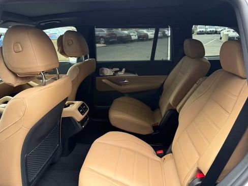 New 2026 Mercedes-Benz GLS 450 4MATIC image 7