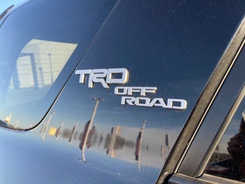 Used 2024 Toyota 4Runner TRD Off-Road image 21