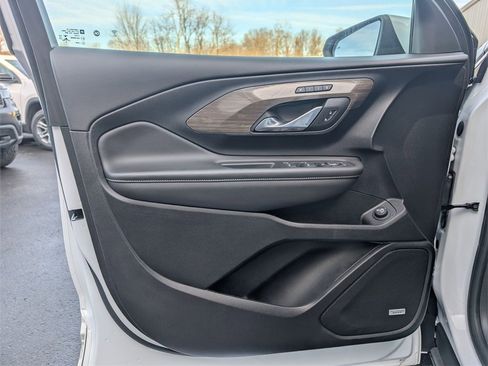 Certified 2022 GMC Terrain Denali w/ LPO, Floor Liner Package image 10