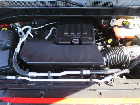 Used 2022 Chevrolet Silverado 1500 Custom w/ Safety Confidence Package RWD image 20