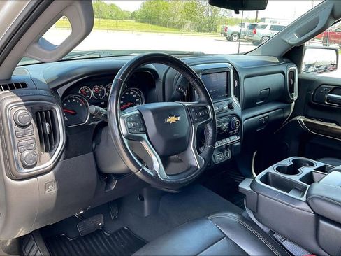 Used 2020 Chevrolet Silverado 1500 LT w/ Texas Edition AWD/4WD image 14