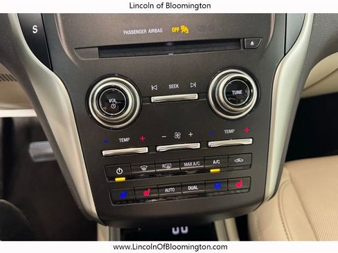 Used 2019 Lincoln MKC Reserve image 39