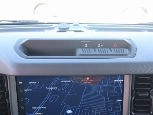 New 2025 Ford Bronco Big Bend image 8