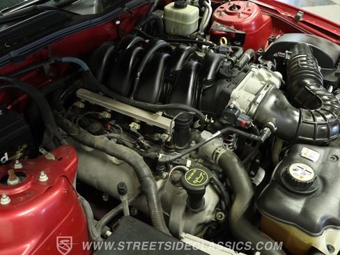 Used 2006 Ford Mustang GT RWD image 32