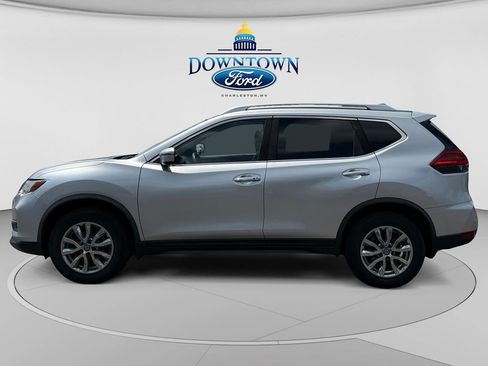 Used 2020 Nissan Rogue SV AWD/4WD image 6