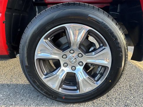 Used 2024 RAM 1500 Laramie image 13