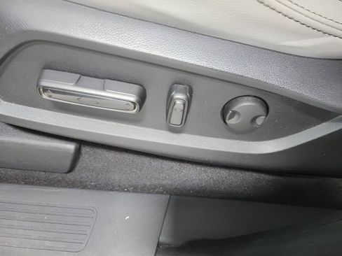 Used 2023 Honda Pilot Touring image 22