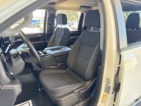 Used 2024 Chevrolet Silverado 3500 LT AWD/4WD image 9
