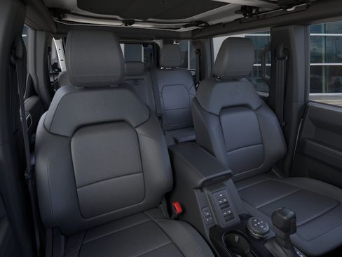 New 2026 Ford Bronco Outer Banks w/ Sasquatch Package AWD/4WD image 12