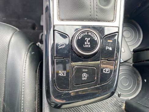 Certified 2023 Kia Sportage X-Line image 14