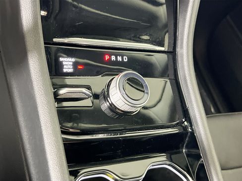Used 2023 Jeep Grand Cherokee Limited AWD/4WD image 17