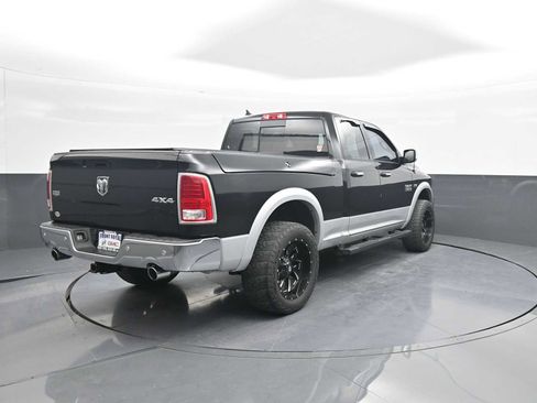 Used 2017 RAM 1500 Laramie w/ Convenience Group AWD/4WD image 7