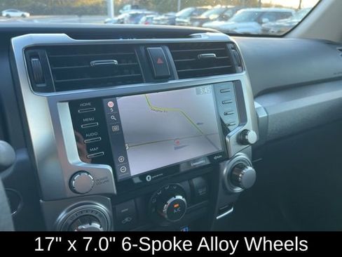 Used 2021 Toyota 4Runner SR5 Premium image 10