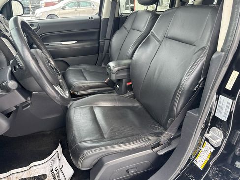 Used 2016 Jeep Compass High Altitude FWD image 11