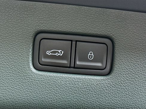 Used 2025 Genesis GV80 3.5T Prestige AWD/4WD image 31