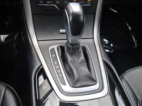 Used 2018 Ford Edge SEL w/ Canadian Touring Package AWD/4WD image 16