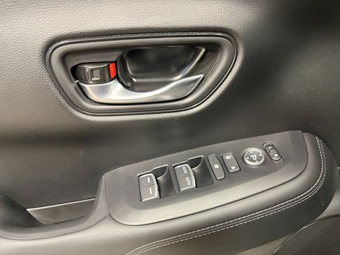 New 2027 Honda HR-V EX-L image 16