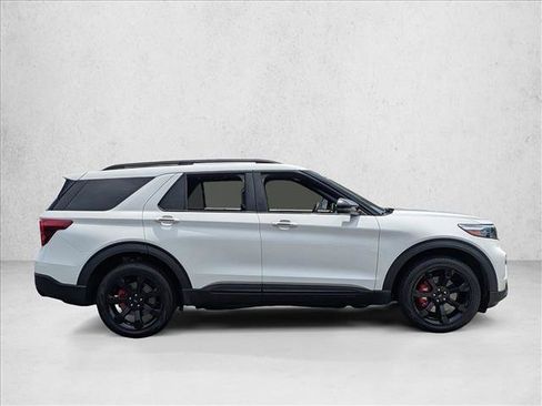 Used 2024 Ford Explorer ST w/ Equipment Group 401A AWD/4WD image 4