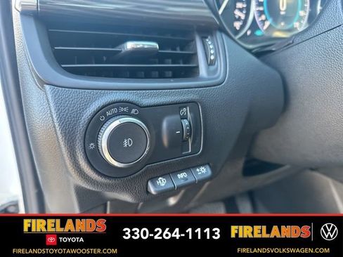 Used 2019 Buick Envision Premium w/ Driver Confidence Package image 23