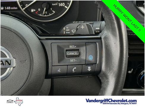 Used 2021 Nissan Rogue SL FWD image 15