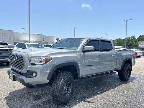 Used 2021 Toyota Tacoma TRD Off-Road AWD/4WD image 8