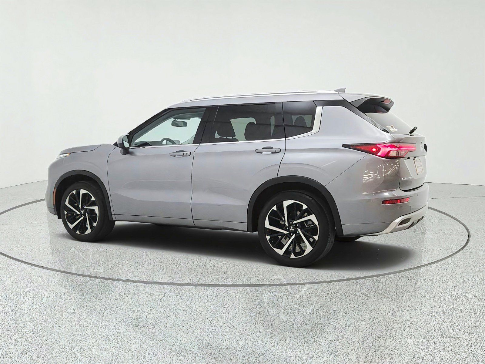Used 2024 Mitsubishi Outlander SEL FWD image 7
