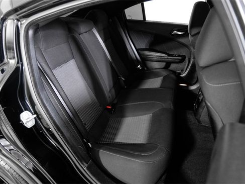 Used 2021 Dodge Charger R/T w/ Blacktop Package image 35