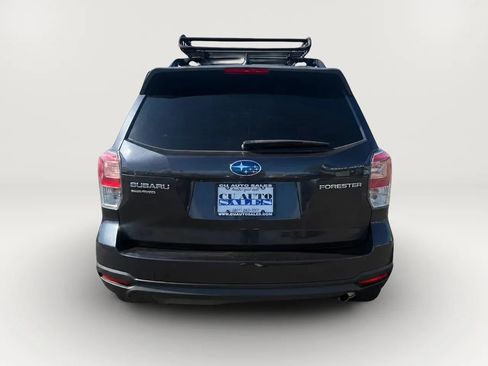 Used 2018 Subaru Forester 2.5i Premium AWD/4WD image 6