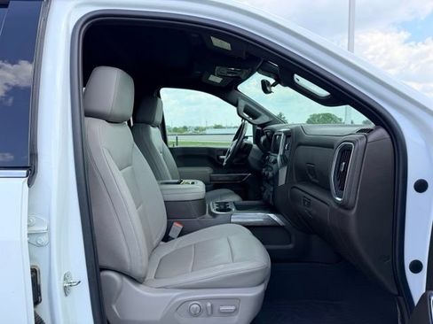 Used 2021 Chevrolet Silverado 2500 LTZ w/ LTZ Premium Package AWD/4WD image 11