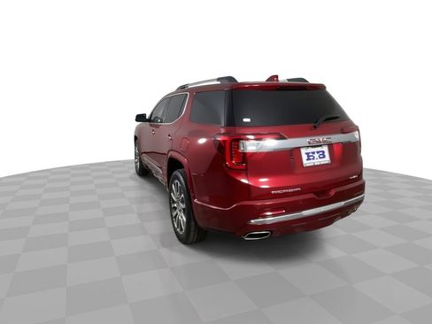 Used 2023 GMC Acadia Denali w/ Denali Ultimate Package image 7
